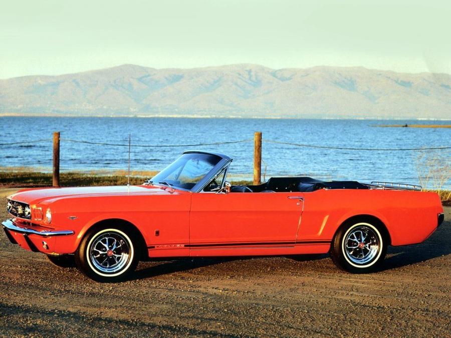  Ford Mustang GT Convertible 1965 года  (фото 11 из 13)